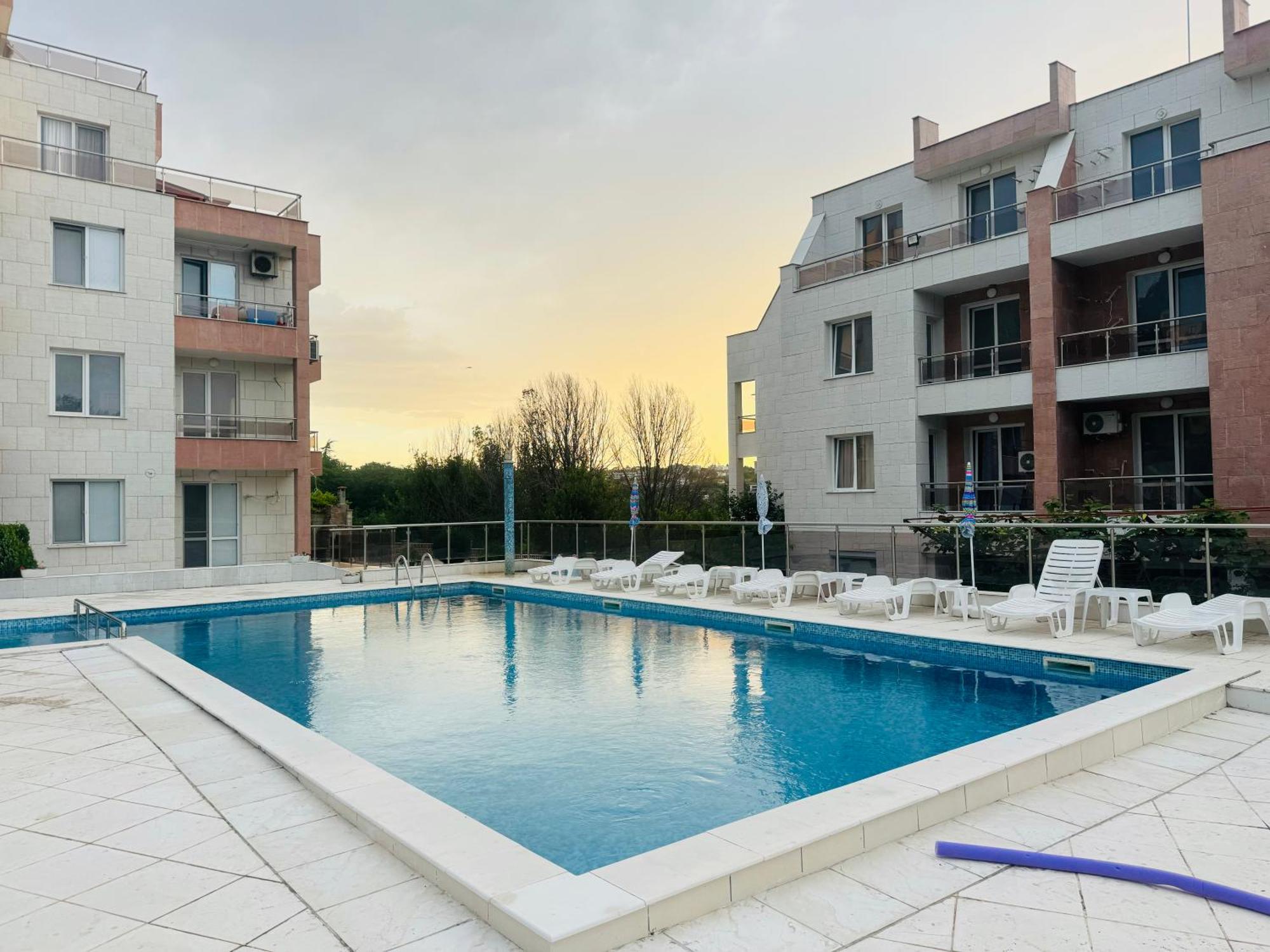 Kiwi Gardens Apartment Byala  Exterior photo