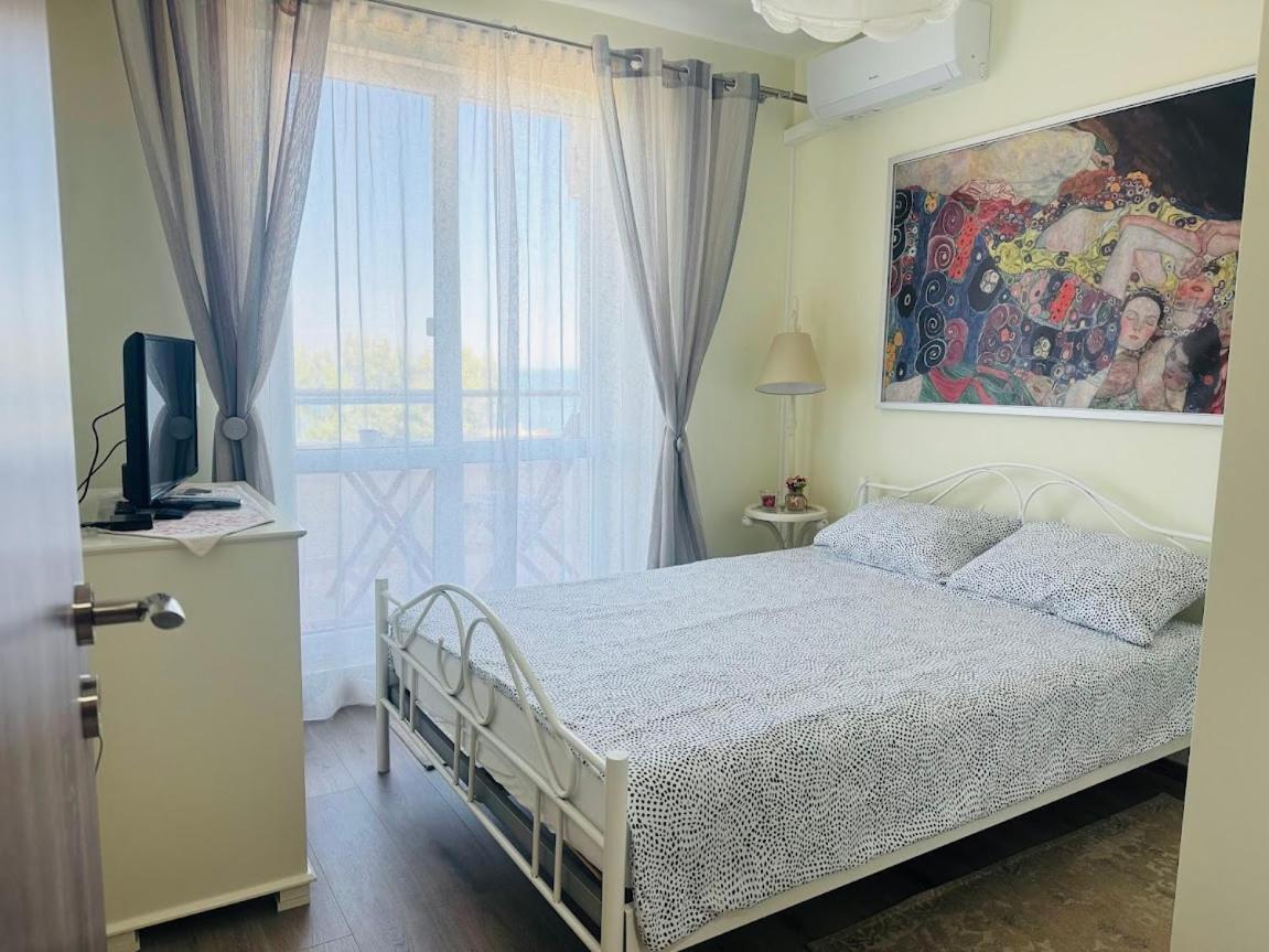 Kiwi Gardens Apartment Byala  Exterior photo